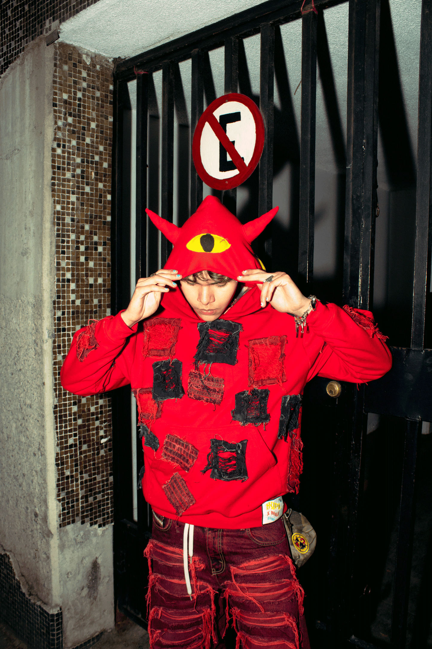 Egoísta x Hypocrital Customs